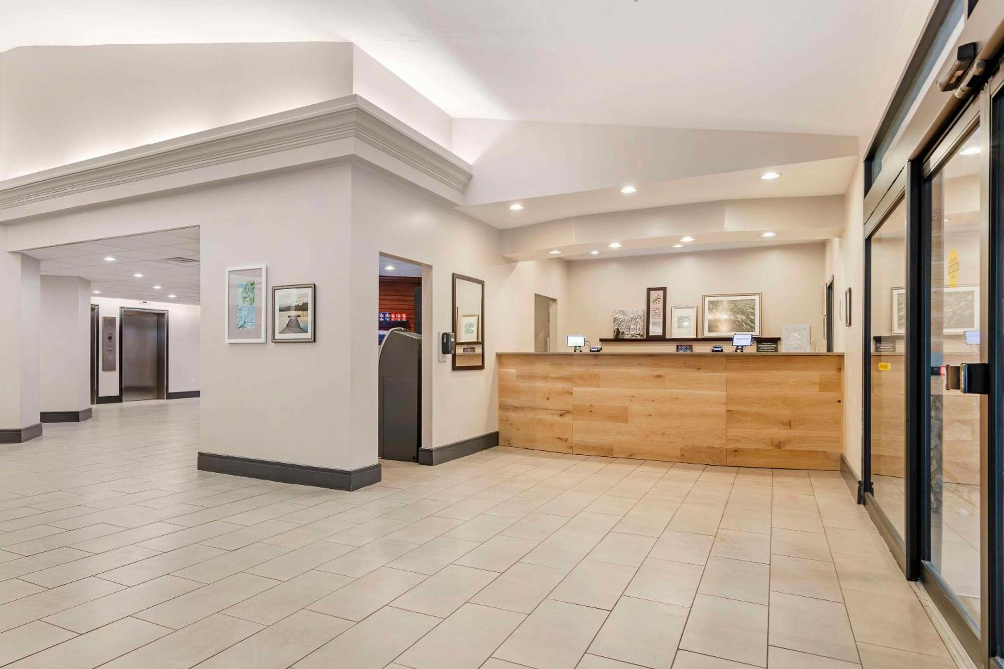 Country Inn & Suites By Radisson, Atlanta Galleria-Ballpark, Ga Smyrna Eksteriør billede